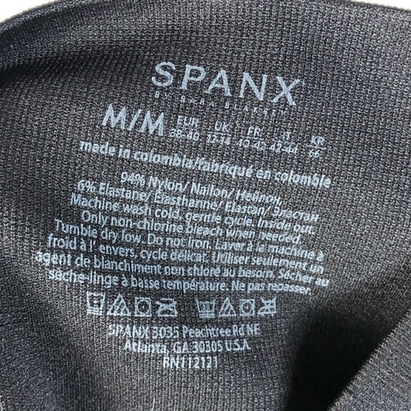 Spanx Black Seamless Look At Me Now Ankle Crop Leggings M - Picture 5 of 5